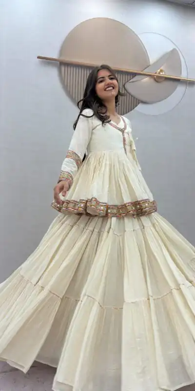PC 596 Off White in Pure Cotton Mirror Work & Gamthi Work Lehenga Choli . Exclusive Offer ₹2999. Delivery 4-6 Working Days. Shop now. | Lehenga, Bollywood Lehenga, Creative Lehenga, Designer Lehenga, Embroidered Lehenga, Party Wear Lehenga