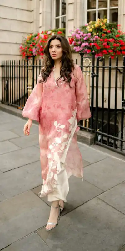 RTC 6054 Peach Colour Organza Silk Salwar Suit with Designer Work. Exclusive Offer ₹2099. Delivery 4-6 Working Days. Shop now. | Jump Suits, Salwar suit, Casual Suits, Creative suits, Designer Suits, Palazzo Suits, Party Wear Suits, Patiala Suits, Straight Suits