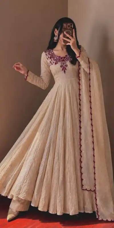 Glowing Maroon Doremon Crush Thread Work Gown