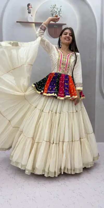 PC 600 White in Pure Cotton Mirror Work & Gamthi Work Lehenga Choli . Exclusive Offer ₹3049. Delivery 4-6 Working Days. Shop now. | Lehenga, Bollywood Lehenga, Creative Lehenga, Designer Lehenga, Embroidered Lehenga, Party Wear Lehenga