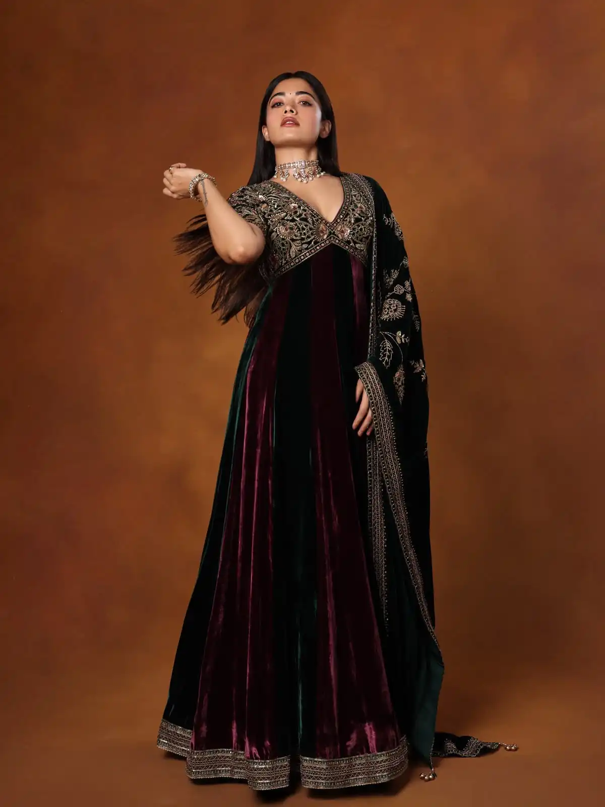 Unique Maroon 9000 Velvet Sequence Work Gown - Image 2