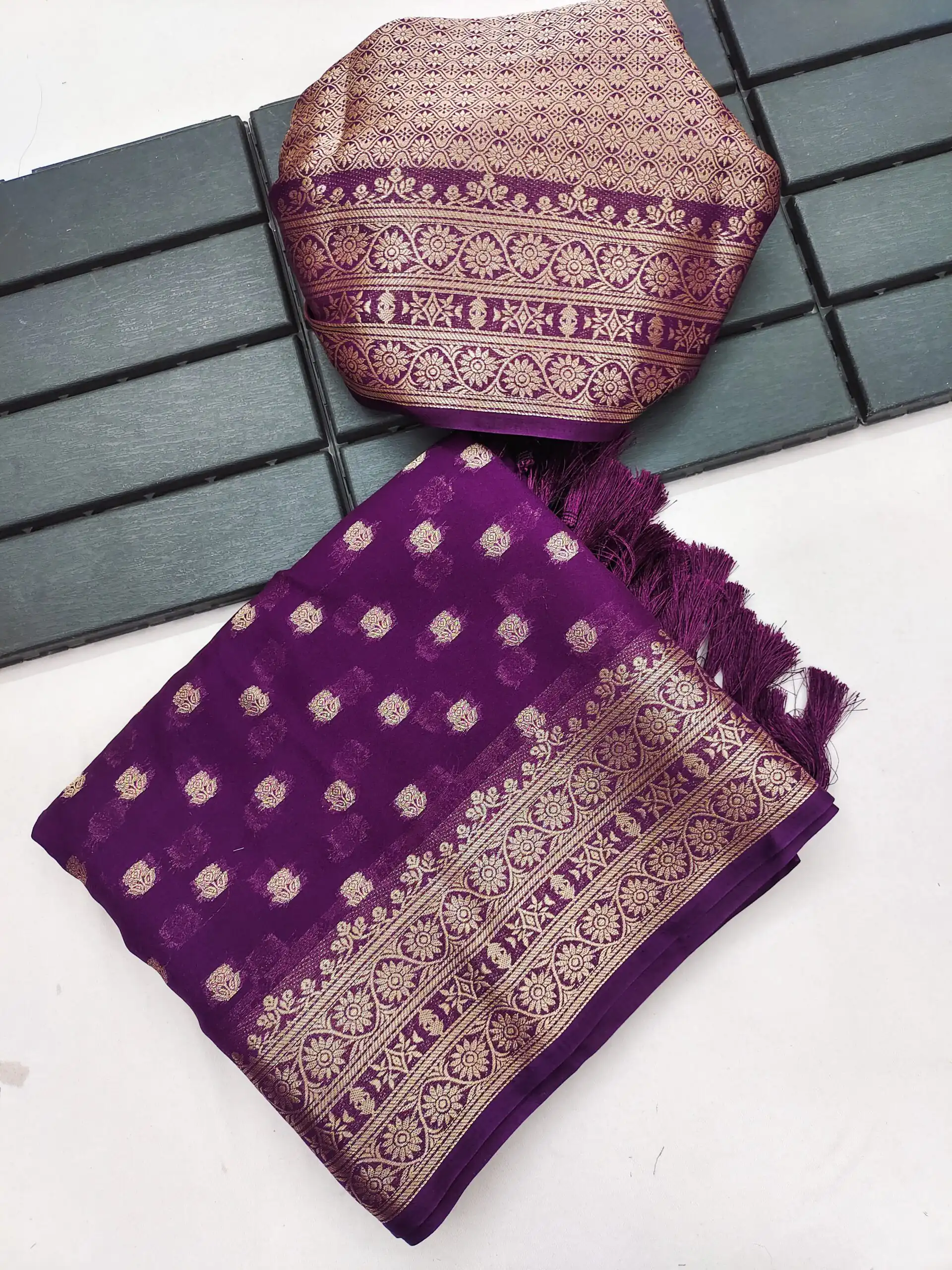 MB 3328 Wine Dolla Silk Saree Perfect for Wedding, Party, Sangeet, Family Gatherings, Karwa Chauth – . Exclusive Offer ₹2199. Delivery 4-6 Working Days. | Sarees, Bollywood Sarees, Creative Sarees, Designer Sarees, Embroidered Sarees, Ethnic Saree, Modern Digital sarees, Party Wear Sarees
